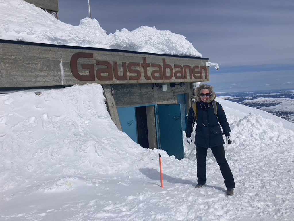 Een bezoekje aan de Gaustatoppen: de meest iconische berg van Noorwegen!